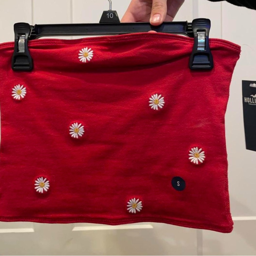 Hollister Red Floral Women's Skirt